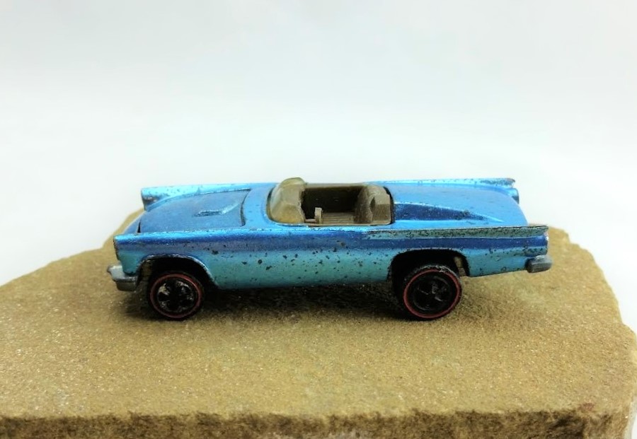 Vintage Mattel 1969 Hot Wheels Classic '57 T-Bird Light Blue