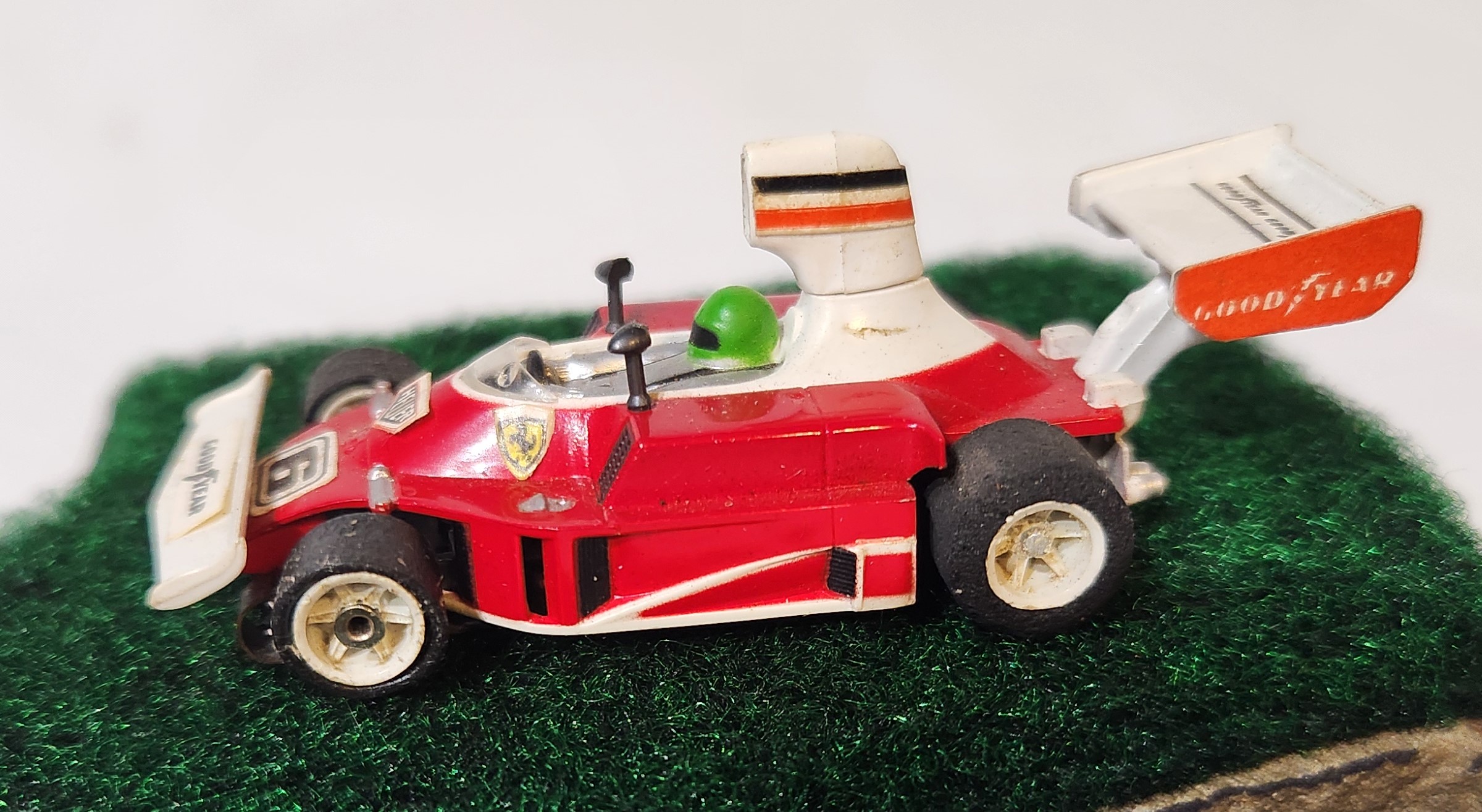 Vintage Aurora AFX G-Plus INDY F1 Goodyear # 2734 Slot Car Tested